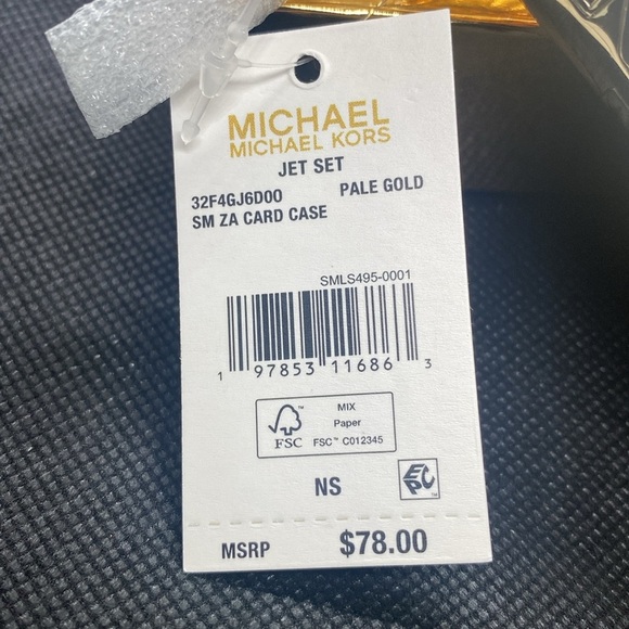⭐️MICHAEL KORS⭐️Pale Gold Jet Set Small Zip Around Card Case In Gift Box/NWT - Picture 4 of 9
